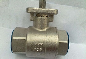 Q11F二段式內螺紋球閥